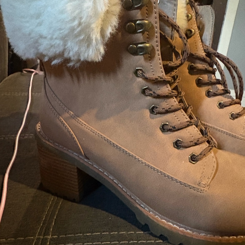 Women's Tan Fur-Lined Boots